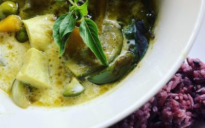 cooking class vegan - green curry thailand